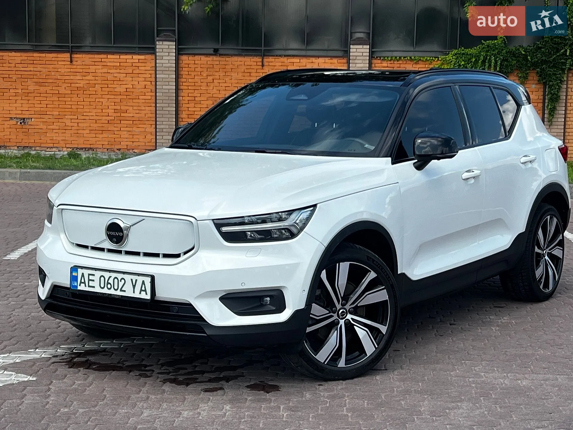 2021 Volvo XC40 - мініатюра 8