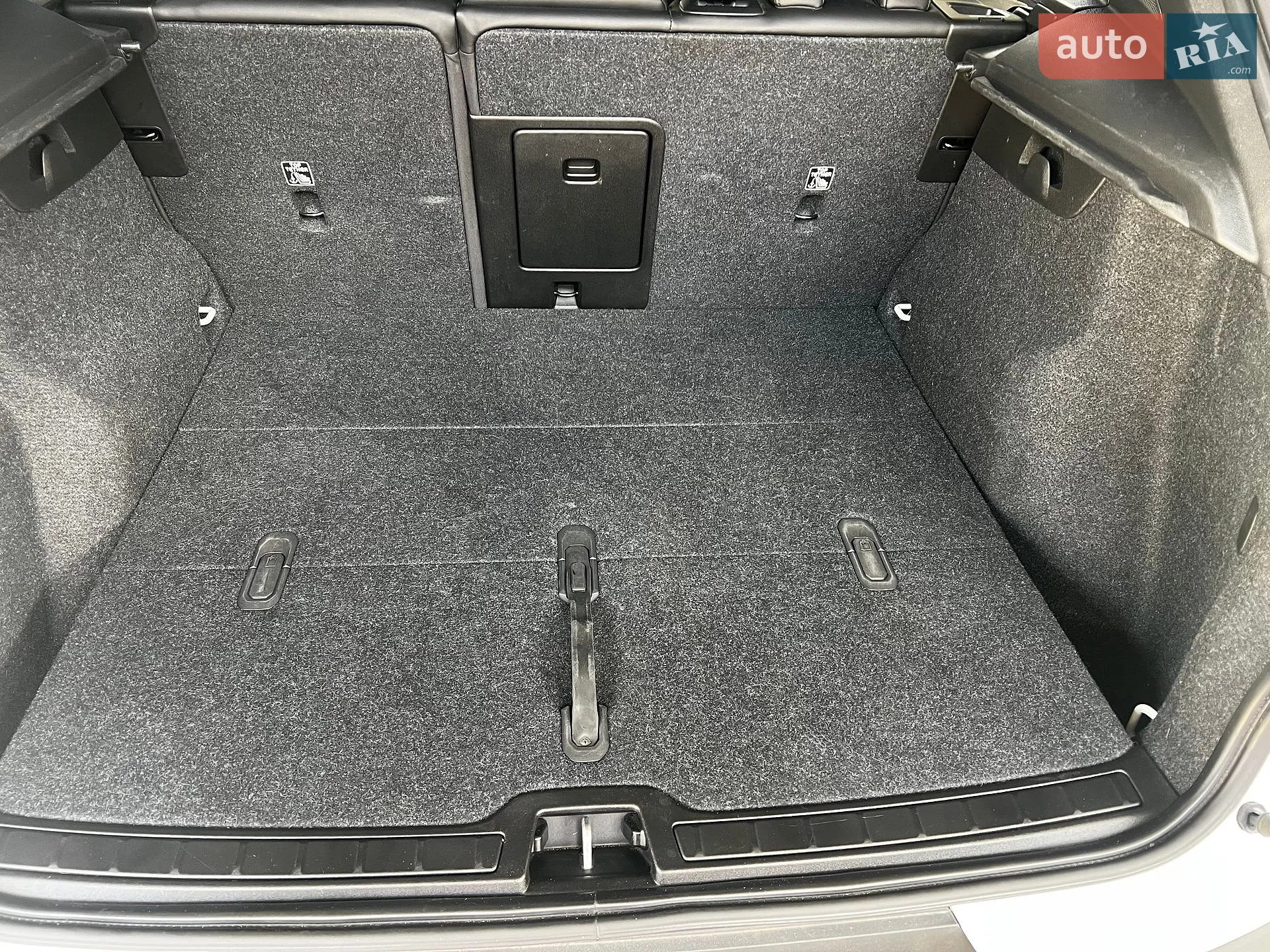 2021 Volvo XC40 - мініатюра 26