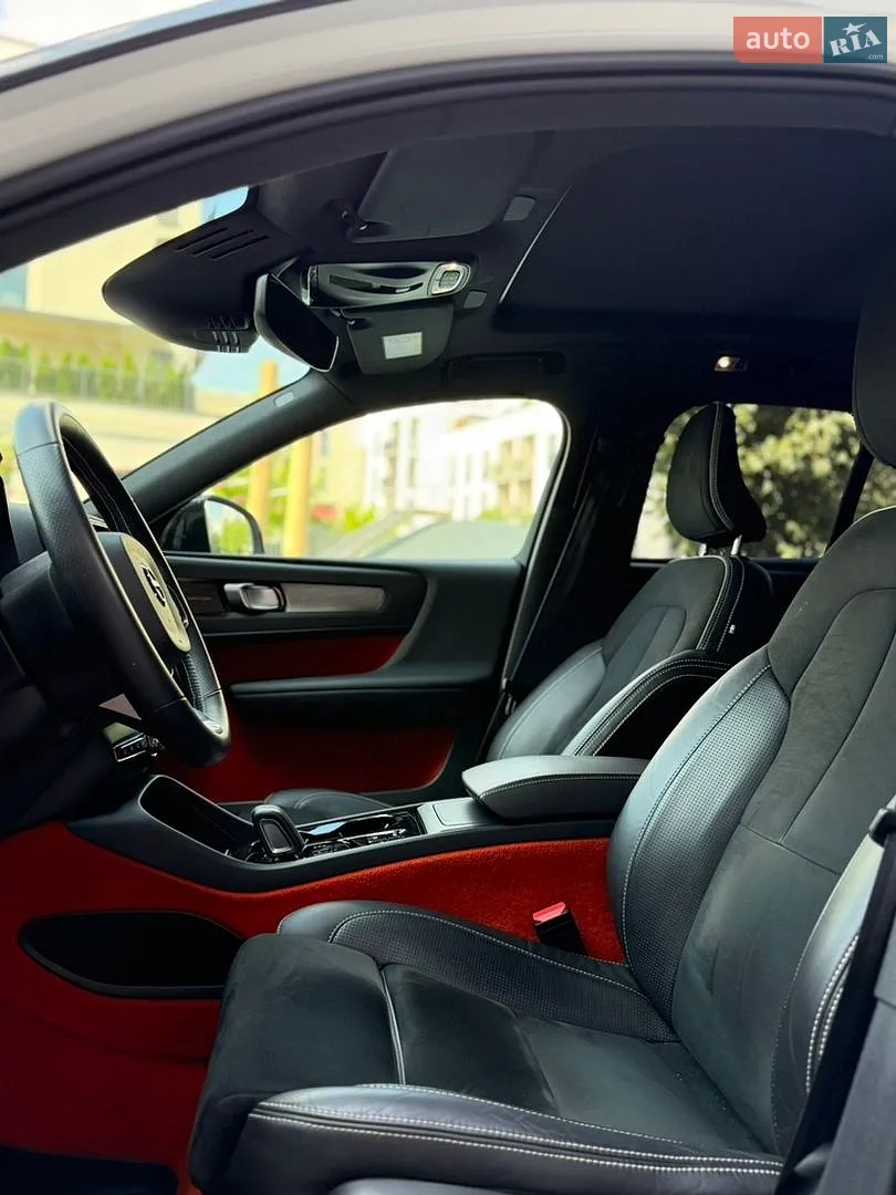 2020 Volvo XC40 - мініатюра 11