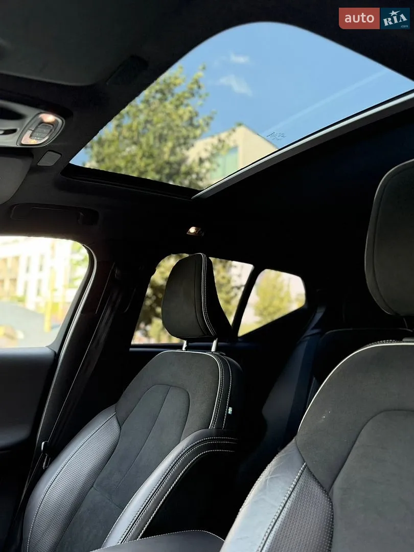 2020 Volvo XC40 - мініатюра 12