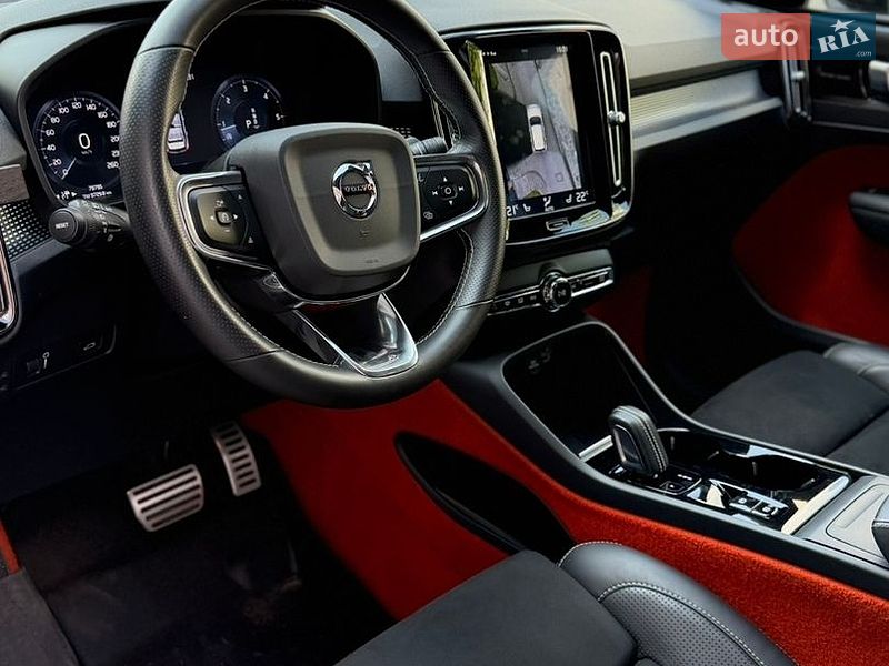 Внедорожник / Кроссовер Volvo XC40 2020 в Львове