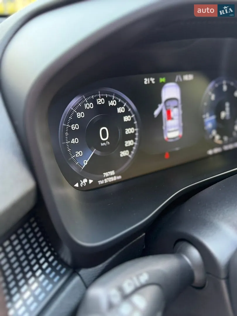 2020 Volvo XC40 - мініатюра 17