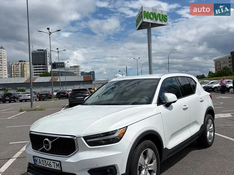 Volvo XC40