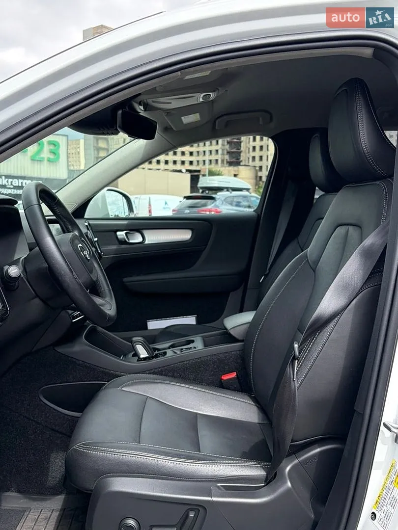 2020 Volvo XC40 - мініатюра 14