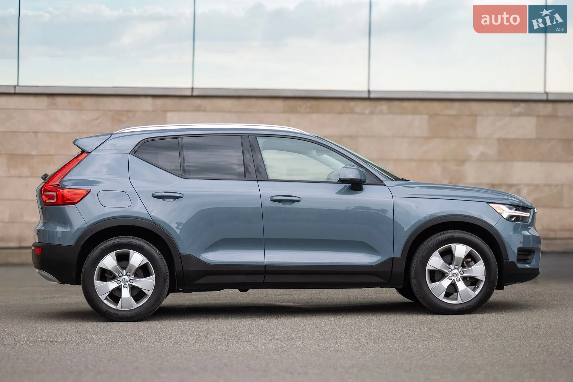 2022 Volvo XC40 - мініатюра 3