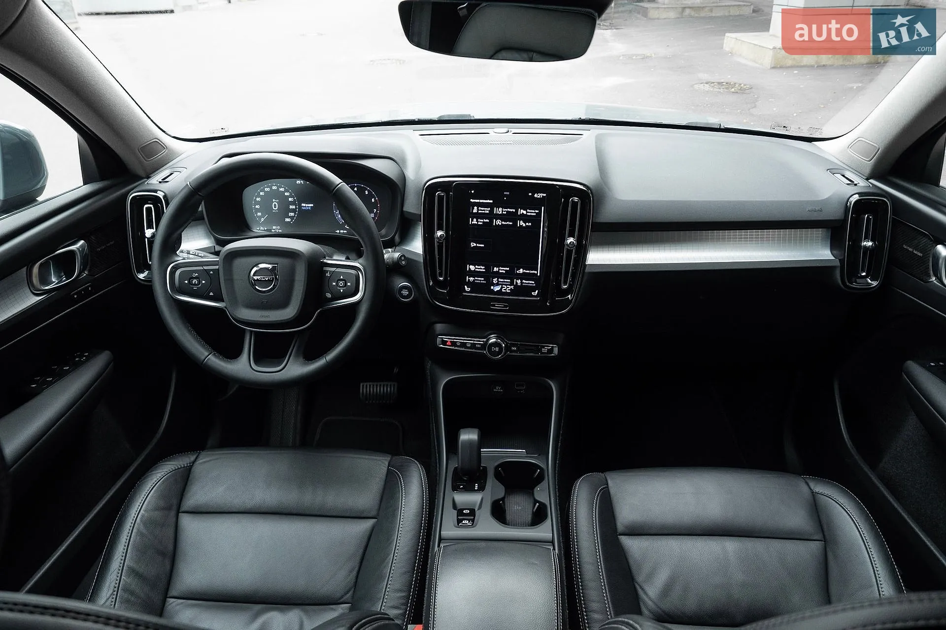 2022 Volvo XC40 - мініатюра 12