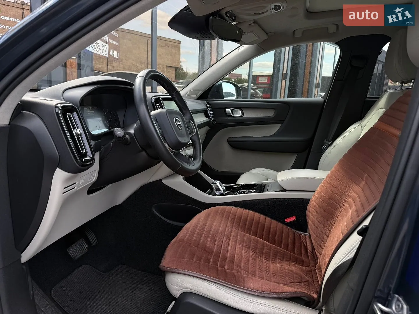 2018 Volvo XC40 - мініатюра 11