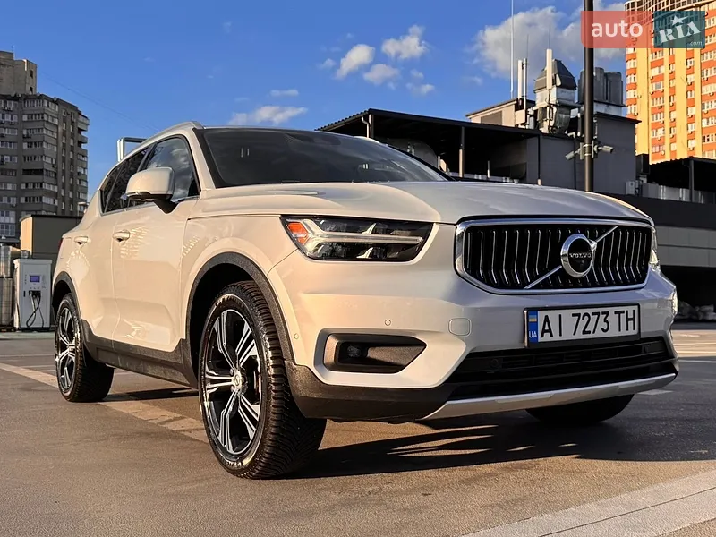 Volvo XC40