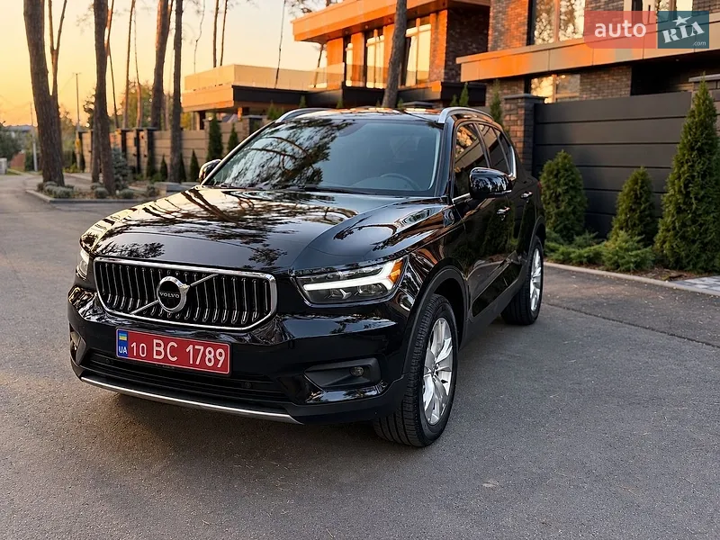 Volvo XC40