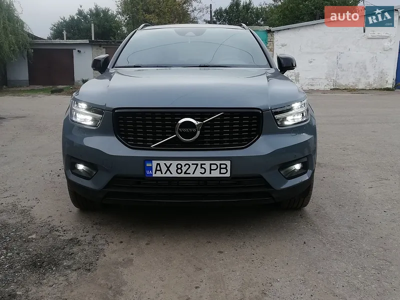 Volvo XC40