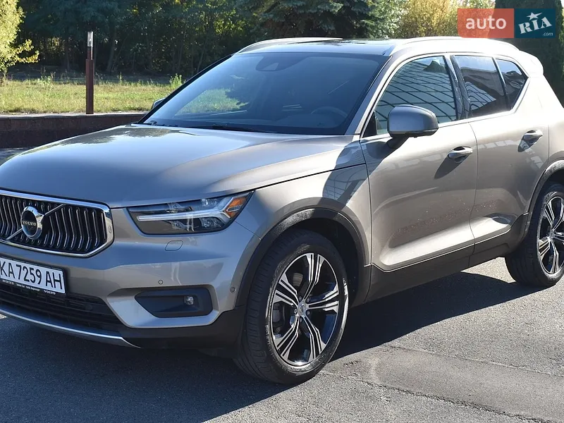 Volvo XC40