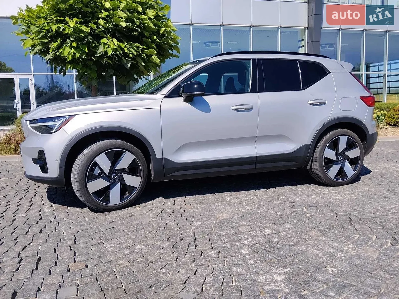 2023 Volvo XC40 - мініатюра 23