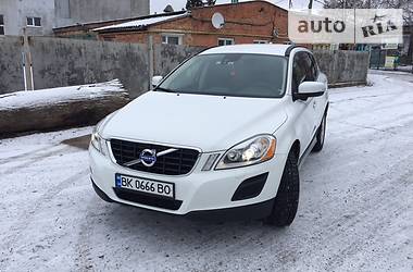 Внедорожник / Кроссовер Volvo XC60 2010 в Ровно