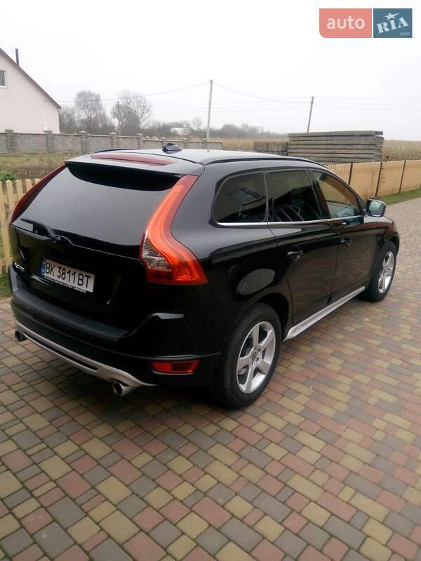 Внедорожник / Кроссовер Volvo XC60 2011 в Ровно