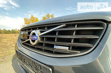 Внедорожник / Кроссовер Volvo XC60 2014 в Днепре