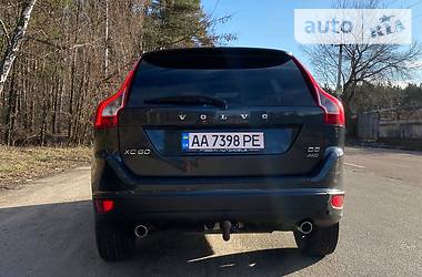 Внедорожник / Кроссовер Volvo XC60 2012 в Киеве