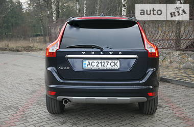Внедорожник / Кроссовер Volvo XC60 2015 в 