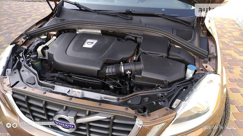 Позашляховик / Кросовер Volvo XC60 2010 в Києві