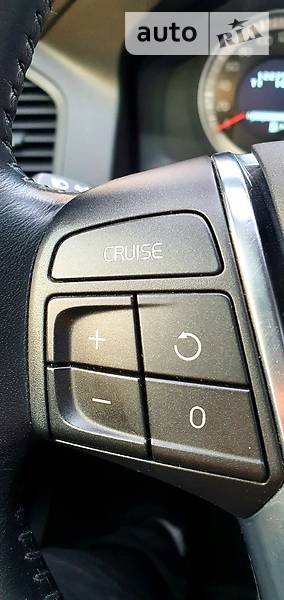 Позашляховик / Кросовер Volvo XC60 2012 в Києві