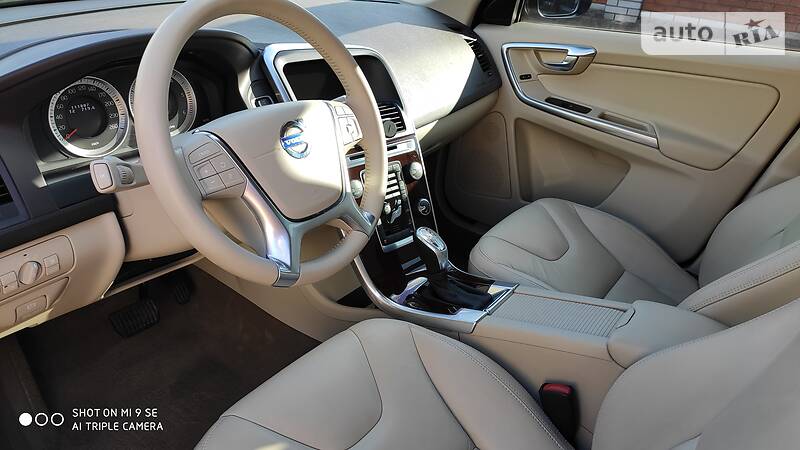 Позашляховик / Кросовер Volvo XC60 2012 в Києві