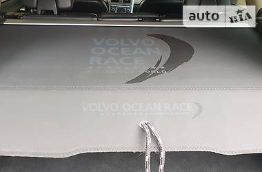 Позашляховик / Кросовер Volvo XC60 2012 в 