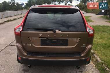 Позашляховик / Кросовер Volvo XC60 2008 в 