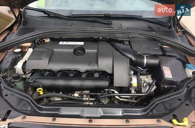 Позашляховик / Кросовер Volvo XC60 2008 в 