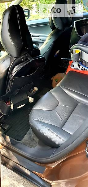 Позашляховик / Кросовер Volvo XC60 2012 в Києві