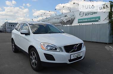 Внедорожник / Кроссовер Volvo XC60 2011 в Киеве