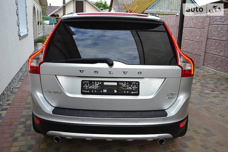 Позашляховик / Кросовер Volvo XC60 2011 в Луцьку