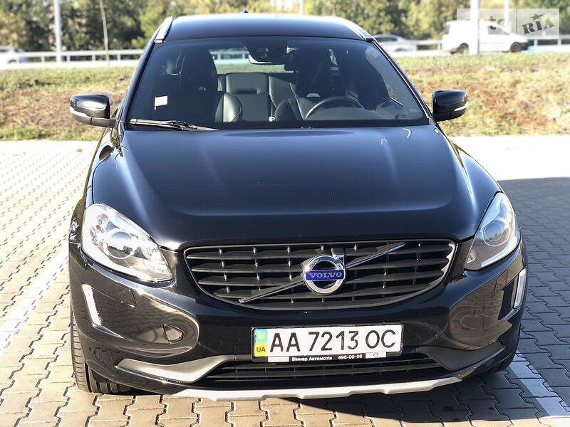 Внедорожник / Кроссовер Volvo XC60 2016 в Киеве