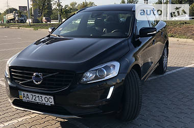 Внедорожник / Кроссовер Volvo XC60 2016 в Киеве