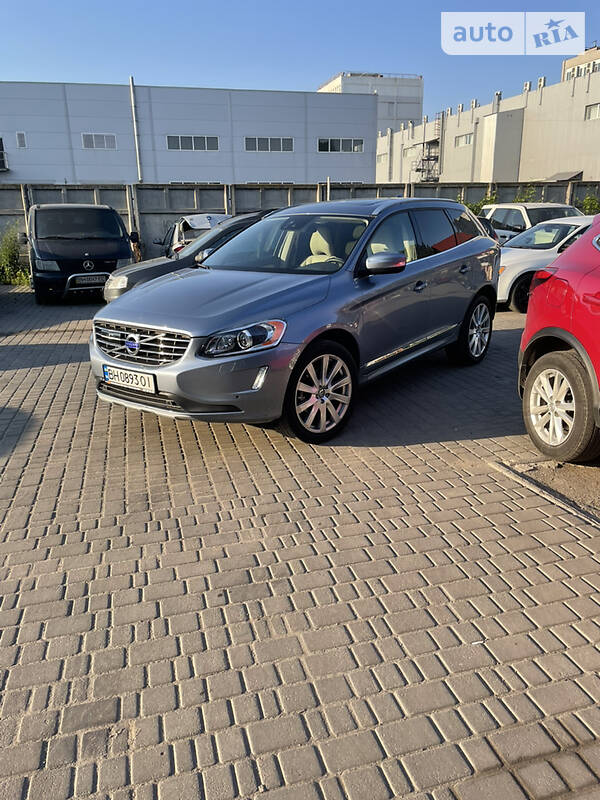 Внедорожник / Кроссовер Volvo XC60 2016 в Кропивницком