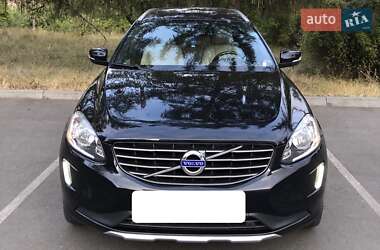 Внедорожник / Кроссовер Volvo XC60 2014 в 