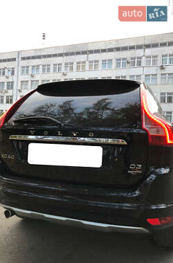 Внедорожник / Кроссовер Volvo XC60 2014 в 