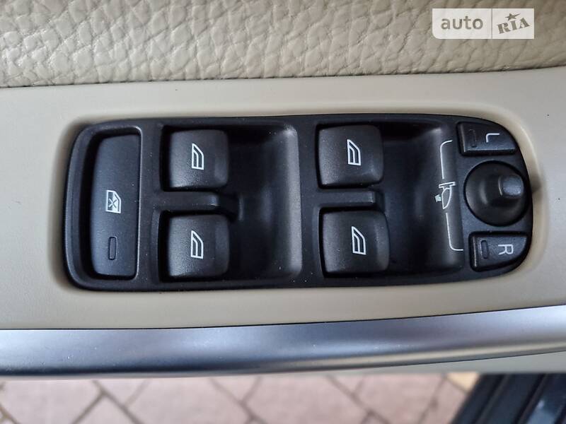 Позашляховик / Кросовер Volvo XC60 2010 в Бродах