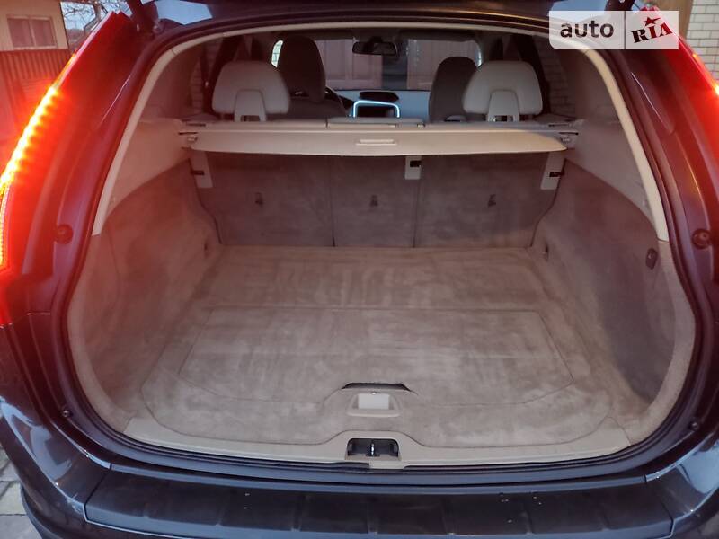 Позашляховик / Кросовер Volvo XC60 2010 в Бродах