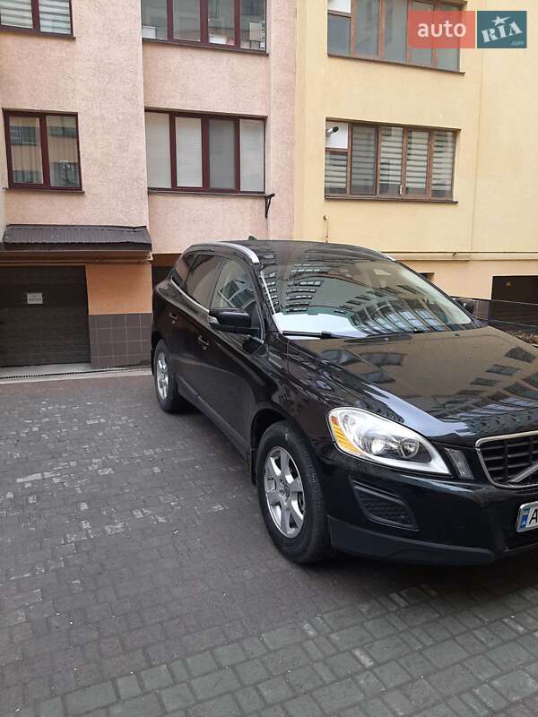 Внедорожник / Кроссовер Volvo XC60 2011 в Ивано-Франковске фото 29 Внедорожник / Кроссовер Volvo XC60 2011 в Ивано-Франковске