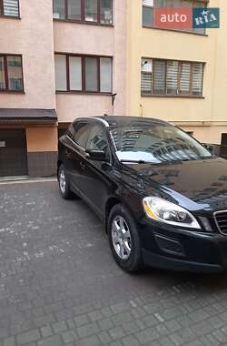 Внедорожник / Кроссовер Volvo XC60 2011 в Ивано-Франковске