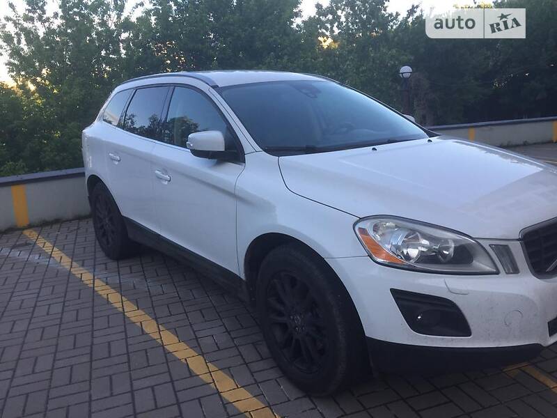 Внедорожник / Кроссовер Volvo XC60 2010 в Чернигове фото 3 Внедорожник / Кроссовер Volvo XC60 2010 в Чернигове