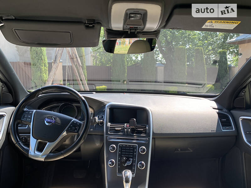 Позашляховик / Кросовер Volvo XC60 2015 в Львові