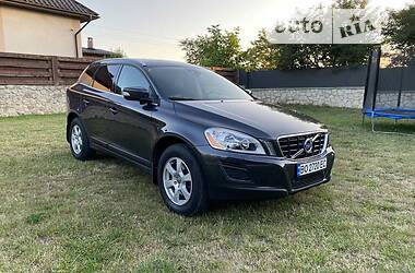 Внедорожник / Кроссовер Volvo XC60 2012 в Тернополе