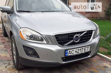 Внедорожник / Кроссовер Volvo XC60 2009 в Луцке