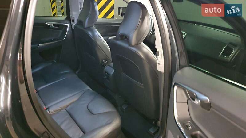 Внедорожник / Кроссовер Volvo XC60 2013 в Львове