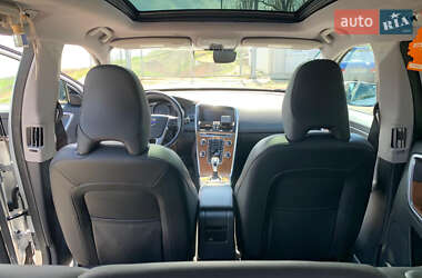 Внедорожник / Кроссовер Volvo XC60 2017 в 