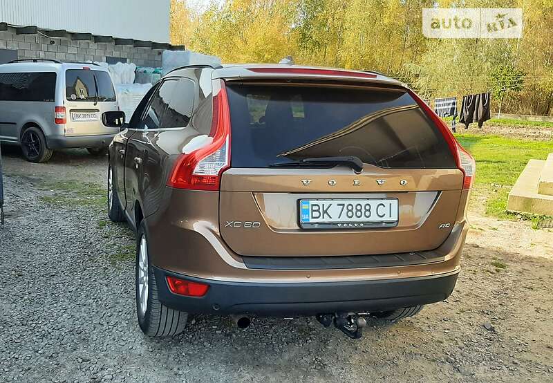 Внедорожник / Кроссовер Volvo XC60 2009 в Сарнах фото 10 Внедорожник / Кроссовер Volvo XC60 2009 в Сарнах