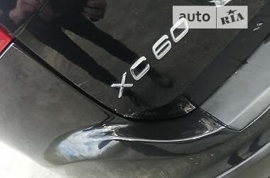 Внедорожник / Кроссовер Volvo XC60 2010 в Нетешине