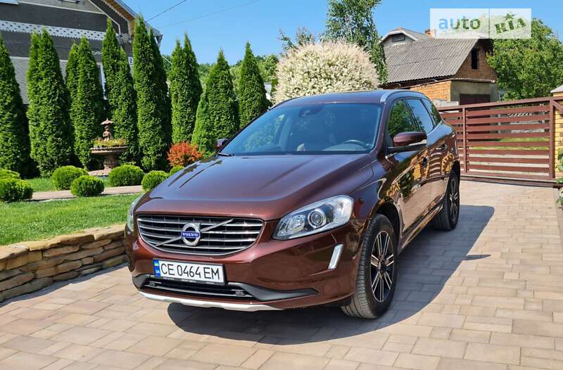 Внедорожник / Кроссовер Volvo XC60 2017 в Черновцах