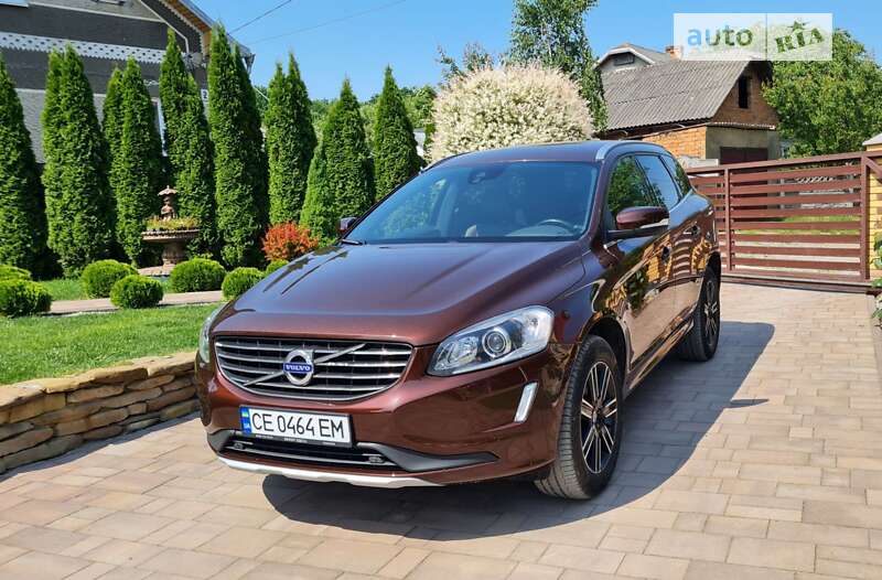 Внедорожник / Кроссовер Volvo XC60 2017 в Черновцах