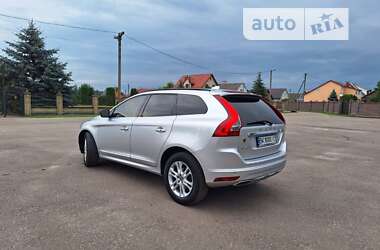 Позашляховик / Кросовер Volvo XC60 2016 в 